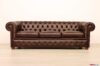Canapé 3 places Chesterfield en cuir brun foncé