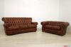Canapé à dossier haut Doge + canapé Chesterfield
