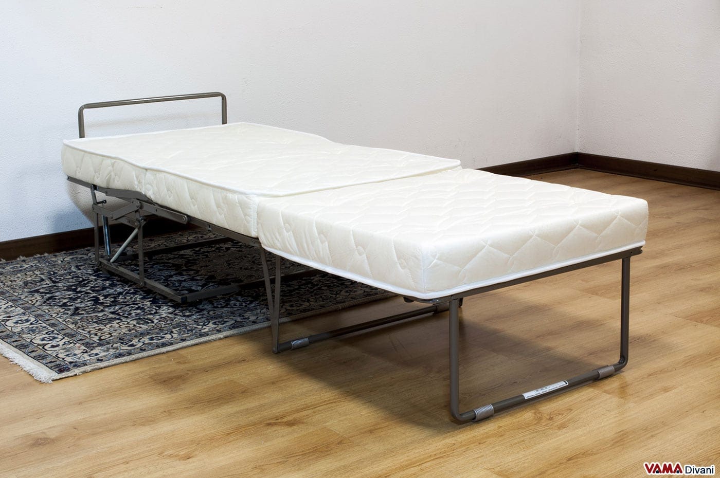 Pouf qui se transforme en lit simple