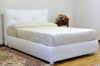 Lit blanc au design moderne
