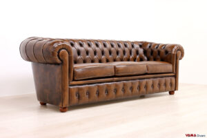 Canapé Chesterfield 3 places en cuir marron vintage