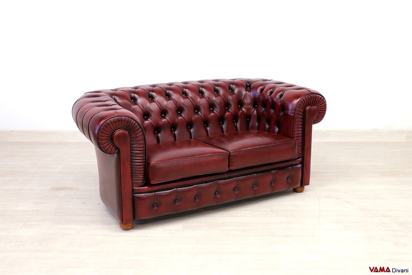 Canapé Chesterfield 2 places compact cuir rouge