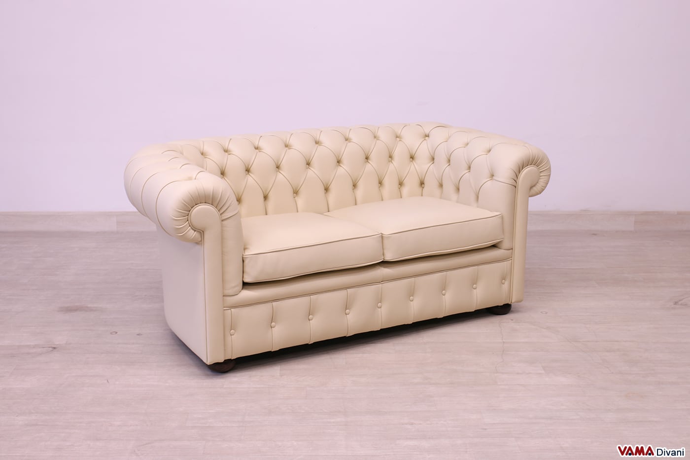 Canapé 2 places Chesterfield en beige